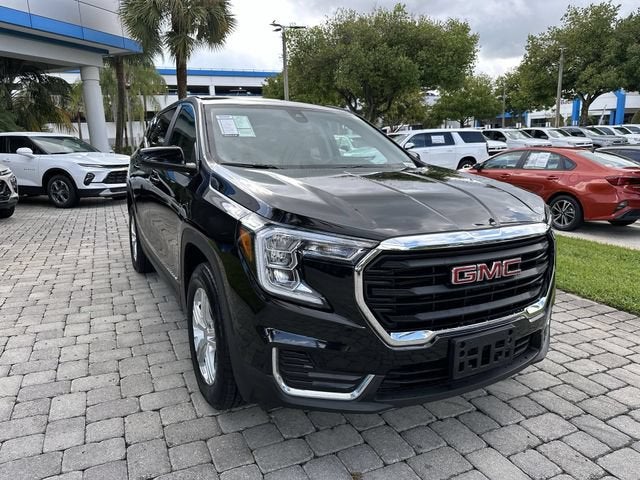 2024 GMC Terrain SLE