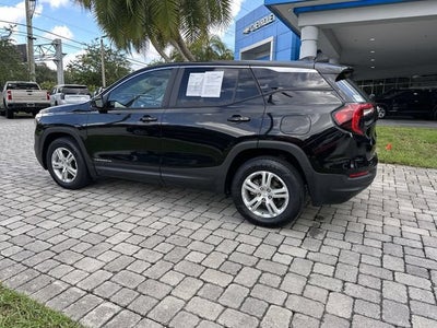 2024 GMC Terrain SLE