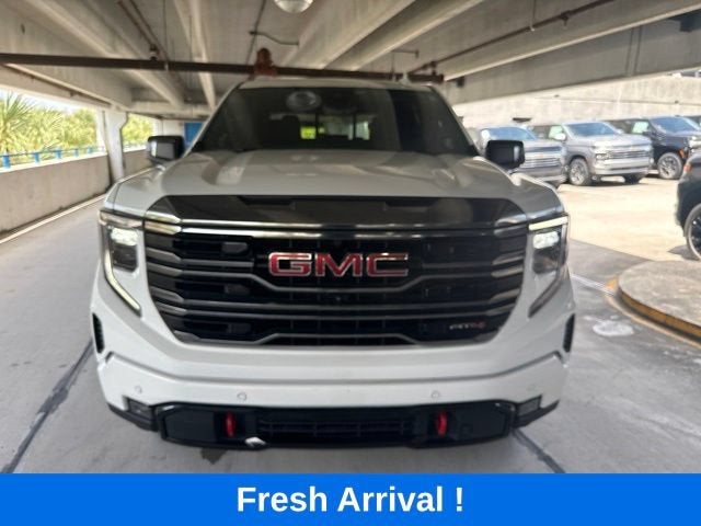 2022 GMC Sierra 1500 AT4