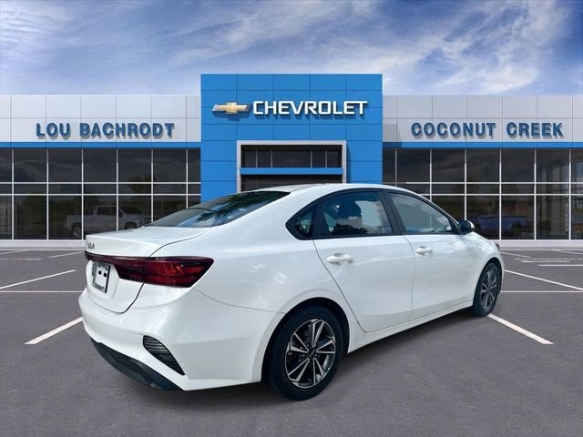 2023 Kia Forte LXS