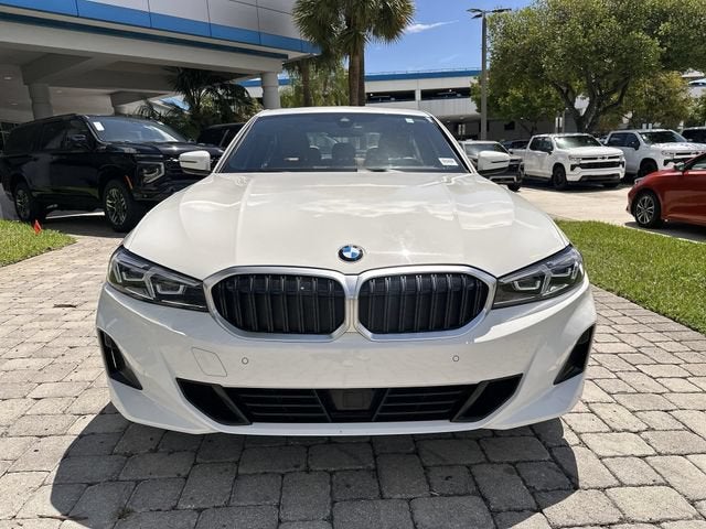 2025 BMW 3 Series 330i