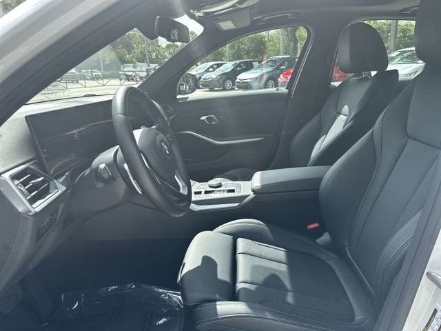 2024 BMW 3 Series 330i