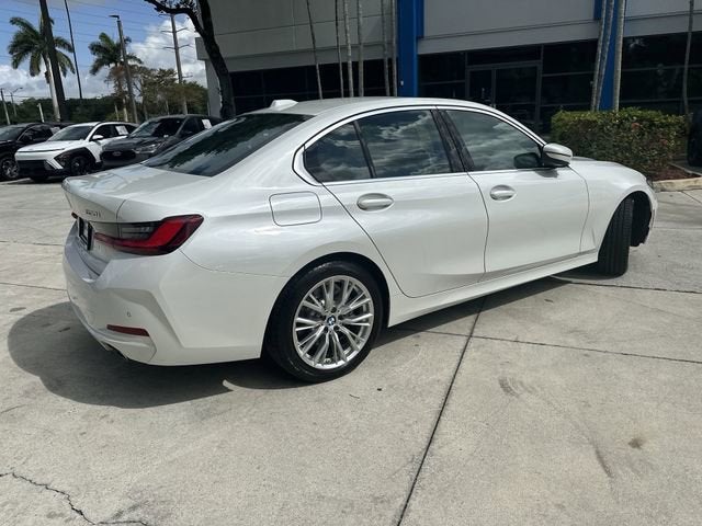 2024 BMW 3 Series 330i