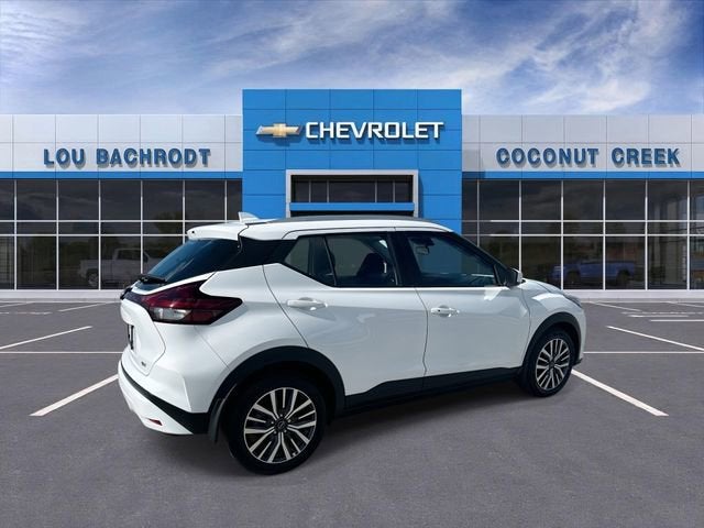 2023 Nissan Kicks SV