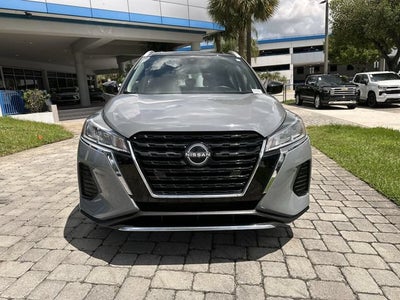 2023 Nissan Kicks SV