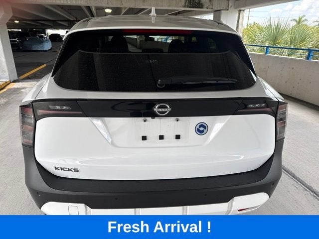 2025 Nissan Kicks SV
