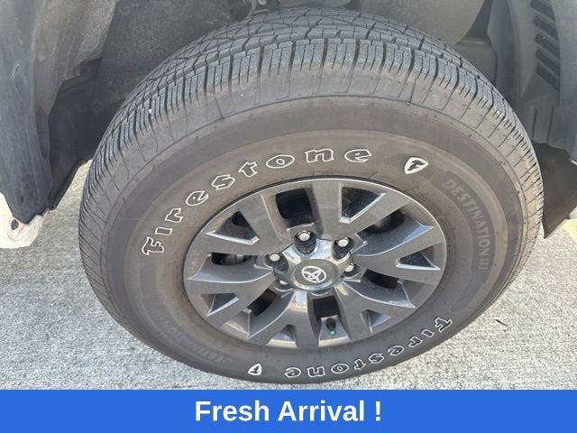 2022 Toyota Tacoma 2WD SR5