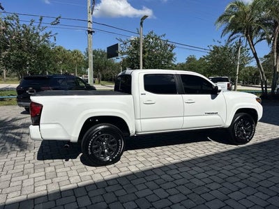 2022 Toyota Tacoma 2WD SR5