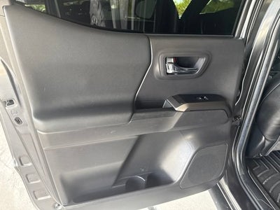 2022 Toyota Tacoma 2WD SR5
