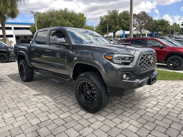 2022 Toyota Tacoma 2WD SR5