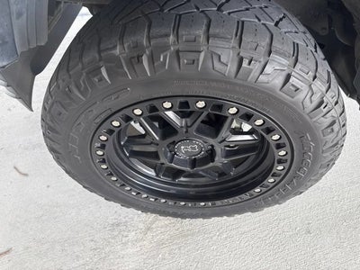 2022 Toyota Tacoma 2WD SR5