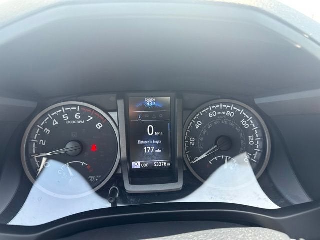 2022 Toyota Tacoma 2WD SR5