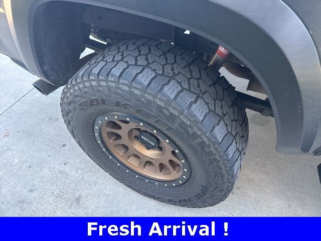 2020 Toyota Tacoma 2WD SR5