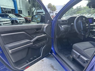 2025 Toyota Tacoma 2WD SR5