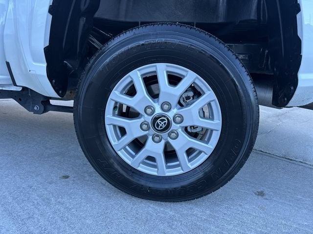2024 Toyota Tacoma 2WD SR5