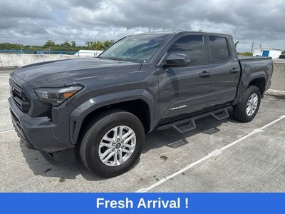 2025 Toyota Tacoma 2WD SR5
