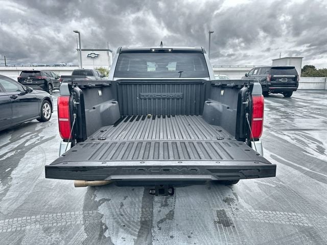 2024 Toyota Tacoma 4WD SR5