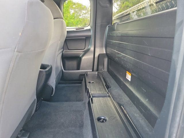 2022 Toyota Tacoma 2WD SR