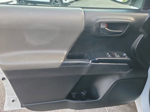 2022 Toyota Tacoma 2WD SR