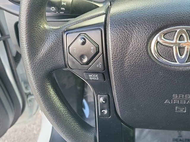 2022 Toyota Tacoma 2WD SR