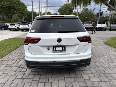 2022 Volkswagen Tiguan SE