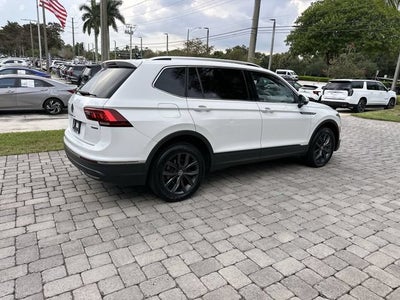2022 Volkswagen Tiguan SE