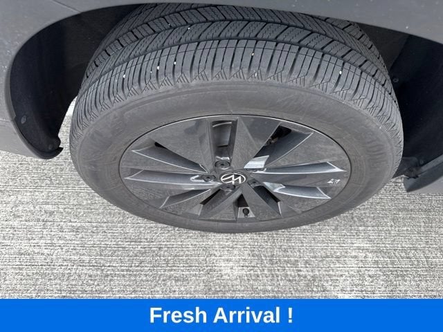 2024 Volkswagen Taos S