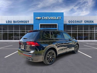 2022 Volkswagen Tiguan SE R-Line Black