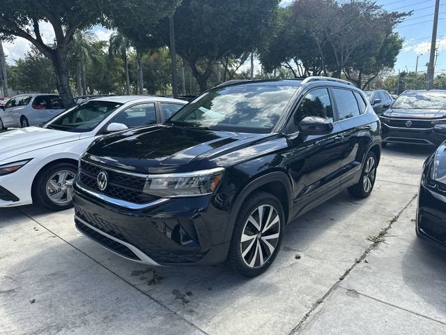 2024 Volkswagen Taos SE