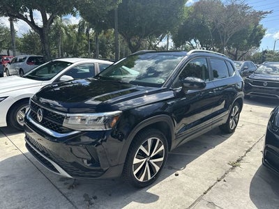 2024 Volkswagen Taos SE