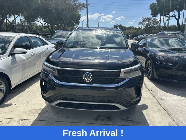2024 Volkswagen Taos SE