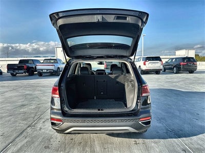 2024 Volkswagen Taos SE