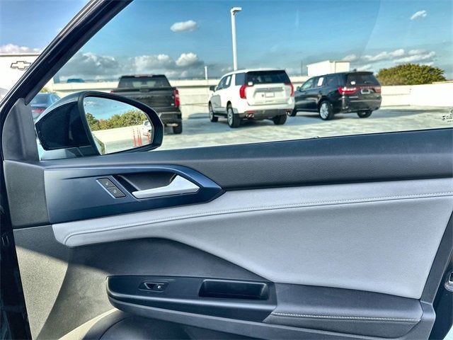 2024 Volkswagen Taos SE