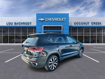 2024 Volkswagen Taos SE