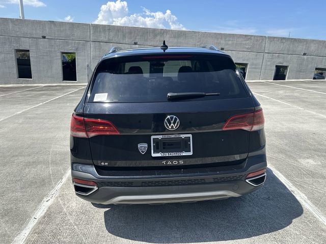 2024 Volkswagen Taos SE