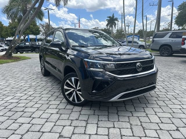 2024 Volkswagen Taos SE