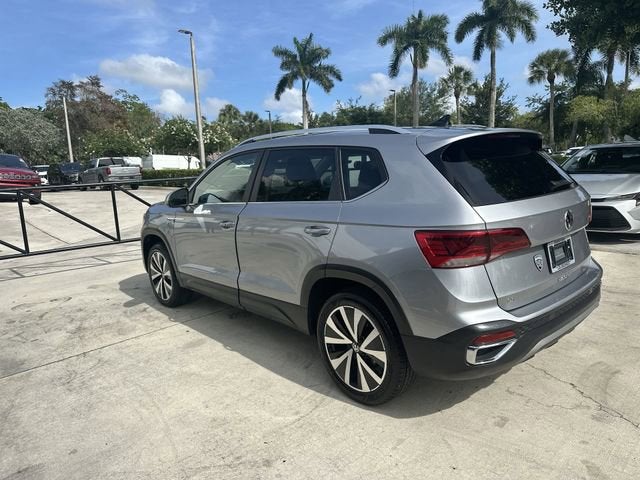 2024 Volkswagen Taos SE