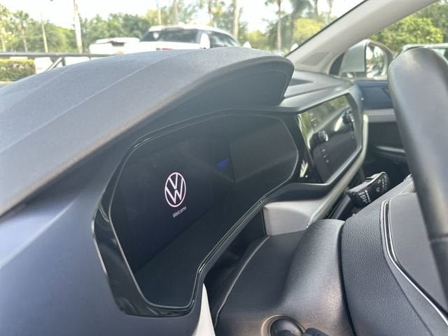 2024 Volkswagen Taos SE