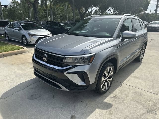 2024 Volkswagen Taos SE