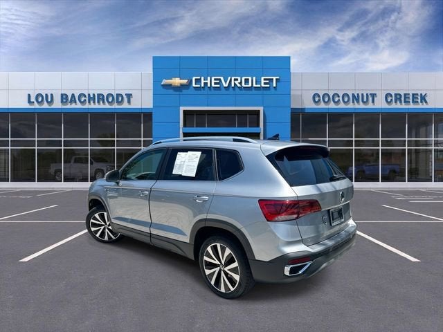 2024 Volkswagen Taos SE