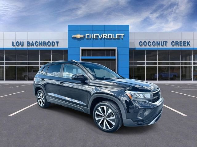 2024 Volkswagen Taos SE