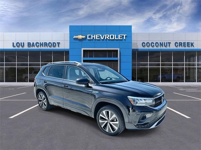 2024 Volkswagen Taos SE