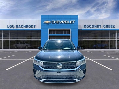 2024 Volkswagen Taos SE