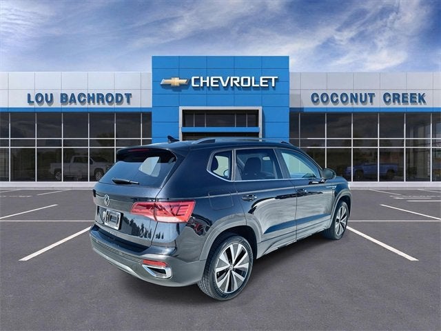 2024 Volkswagen Taos SE