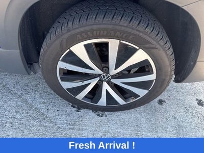 2024 Volkswagen Taos SE