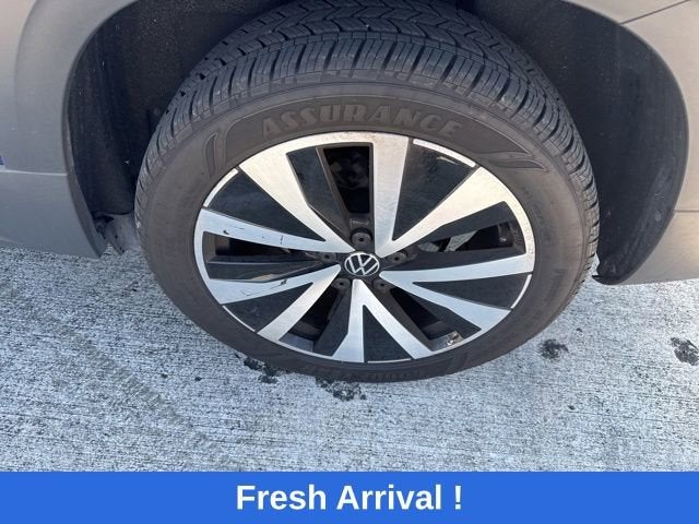 2024 Volkswagen Taos SE
