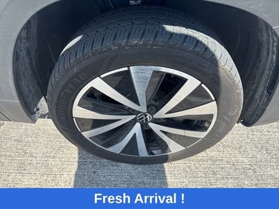 2024 Volkswagen Taos SE