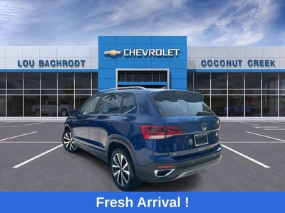 2024 Volkswagen Taos SE