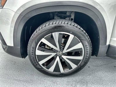 2024 Volkswagen Taos SE