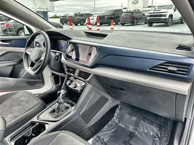 2024 Volkswagen Taos SE